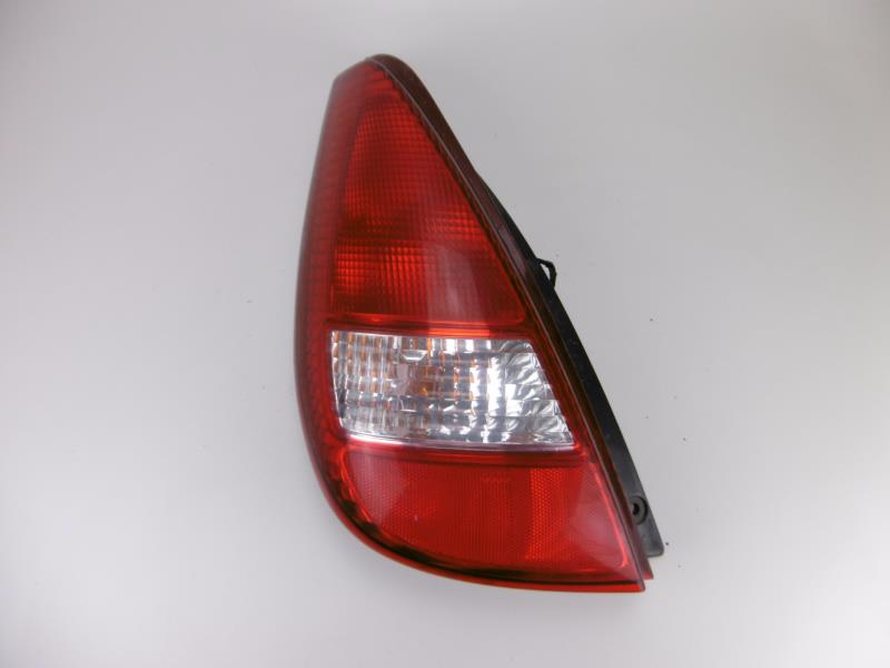 Fanale posteriore principale sinistro (luci)