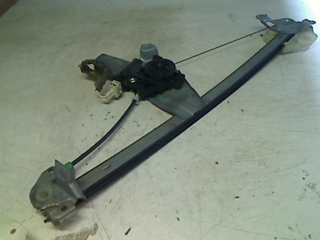 Elevalunas eléctrico delantero derecho