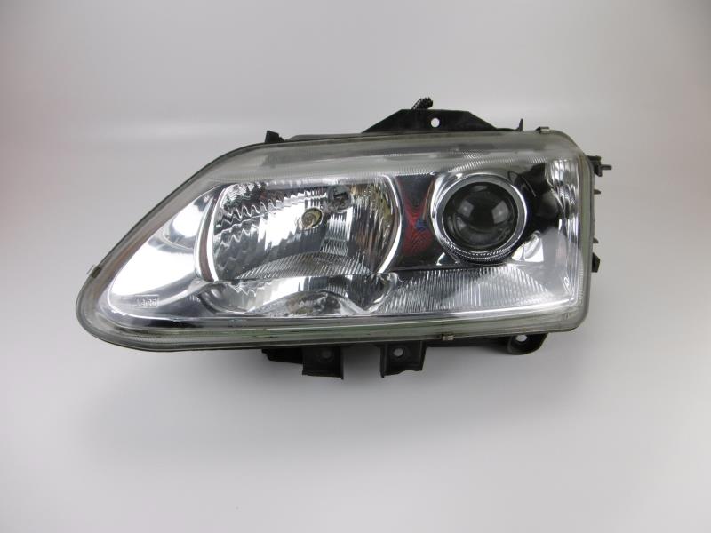 Gruppo ottico anteriore principale sinistro (luci)(faro)
