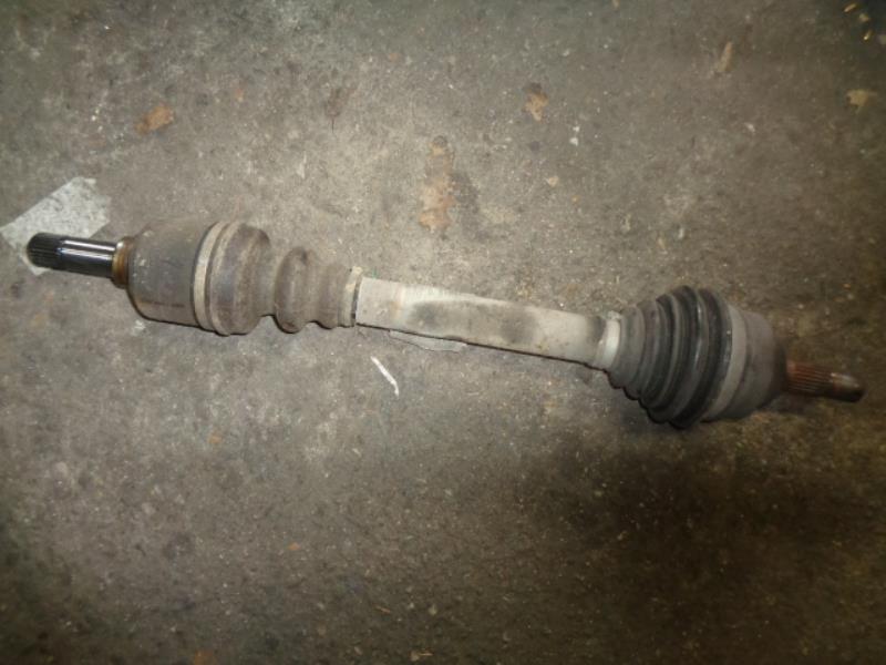 Cardan gauche (transmission)