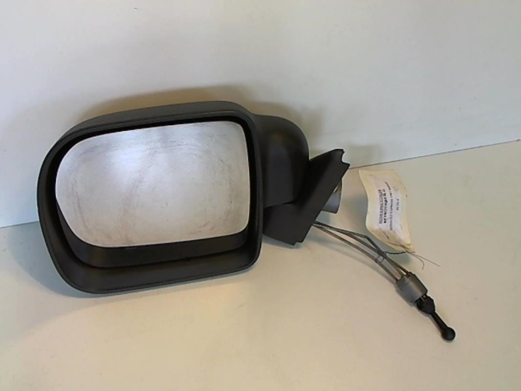 Retrovisor izquierdo
