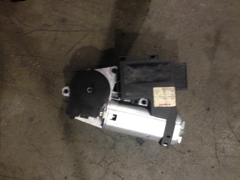 Moteur toit ouvrant