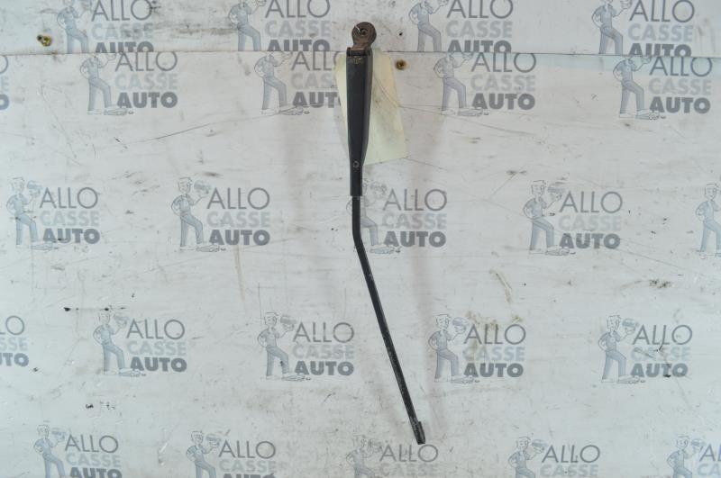 Braccio tergicristallo anteriore destro