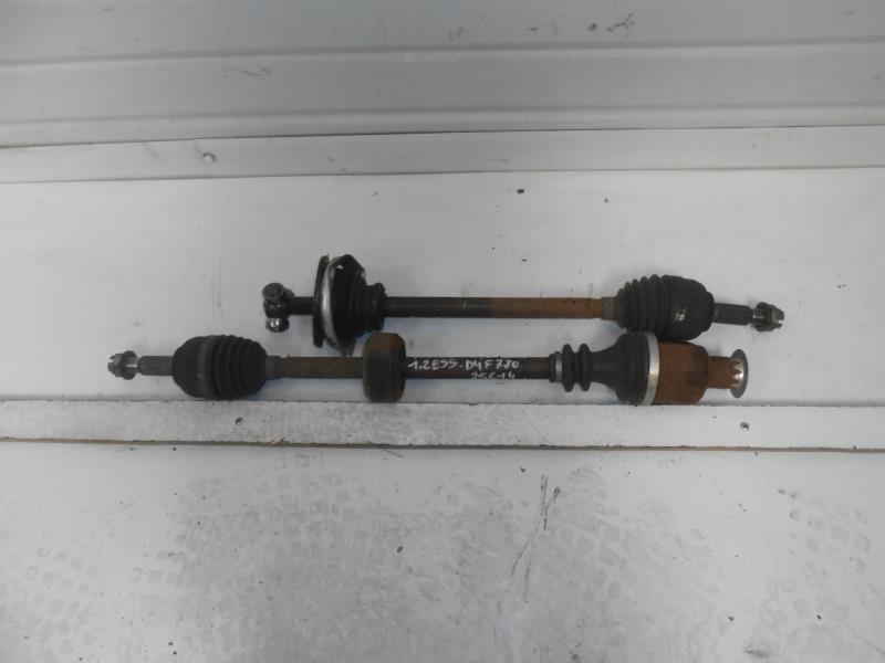 Cardan gauche (transmission)