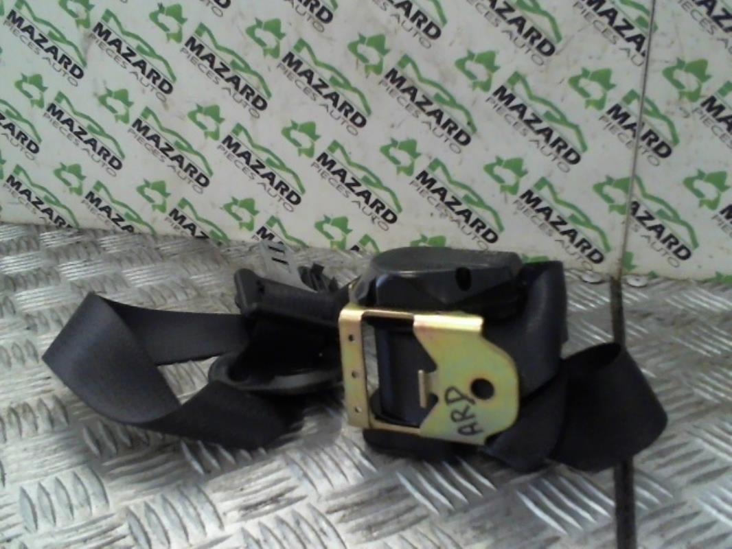 Ceinture arriere droit