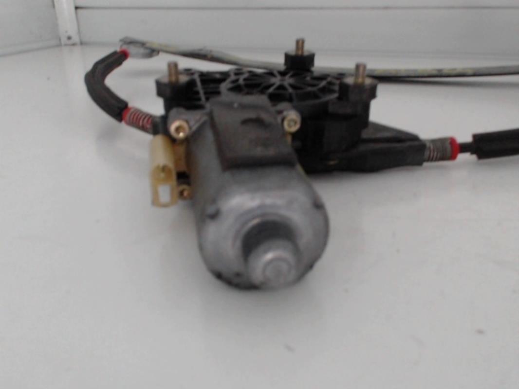 Leve vitre electrique avant droit
