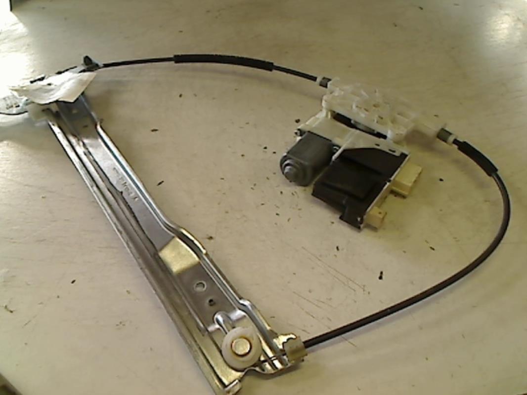 Alzacristalli elettrico anteriore destro