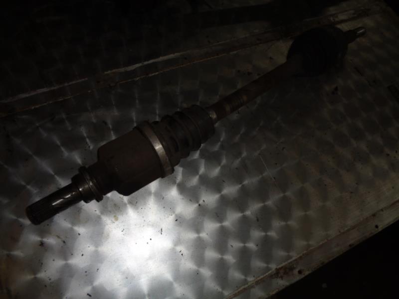 Cardan gauche (transmission)