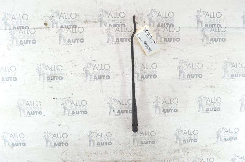Braccio tergicristallo anteriore destro