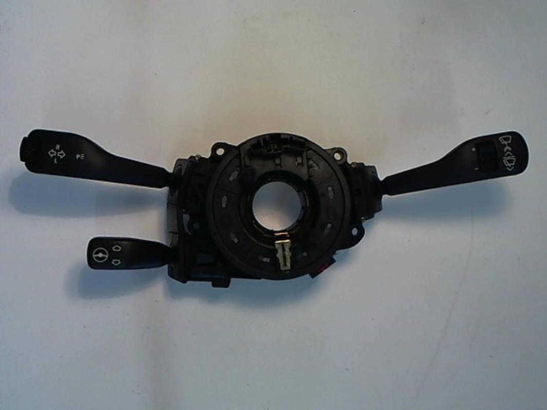 Com (Bloc Contacteur Tournant+Commodo Essuie Glace+Commodo Phare)