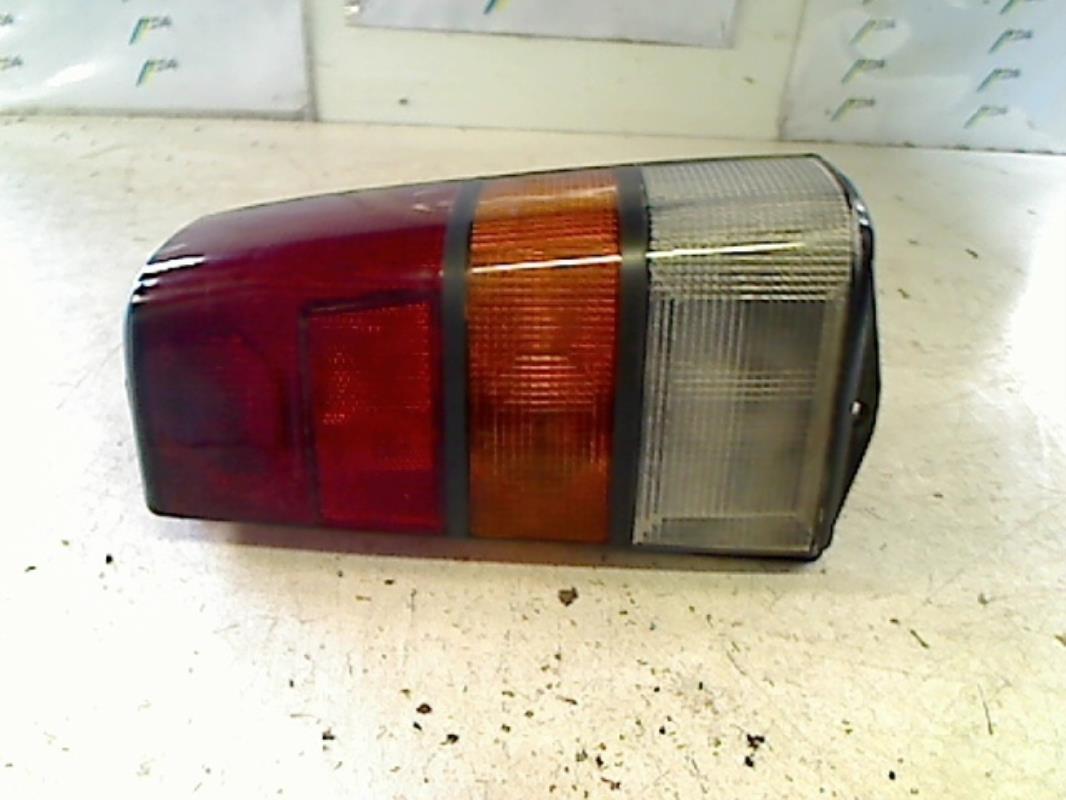 Fanale posteriore principale destro (luci)