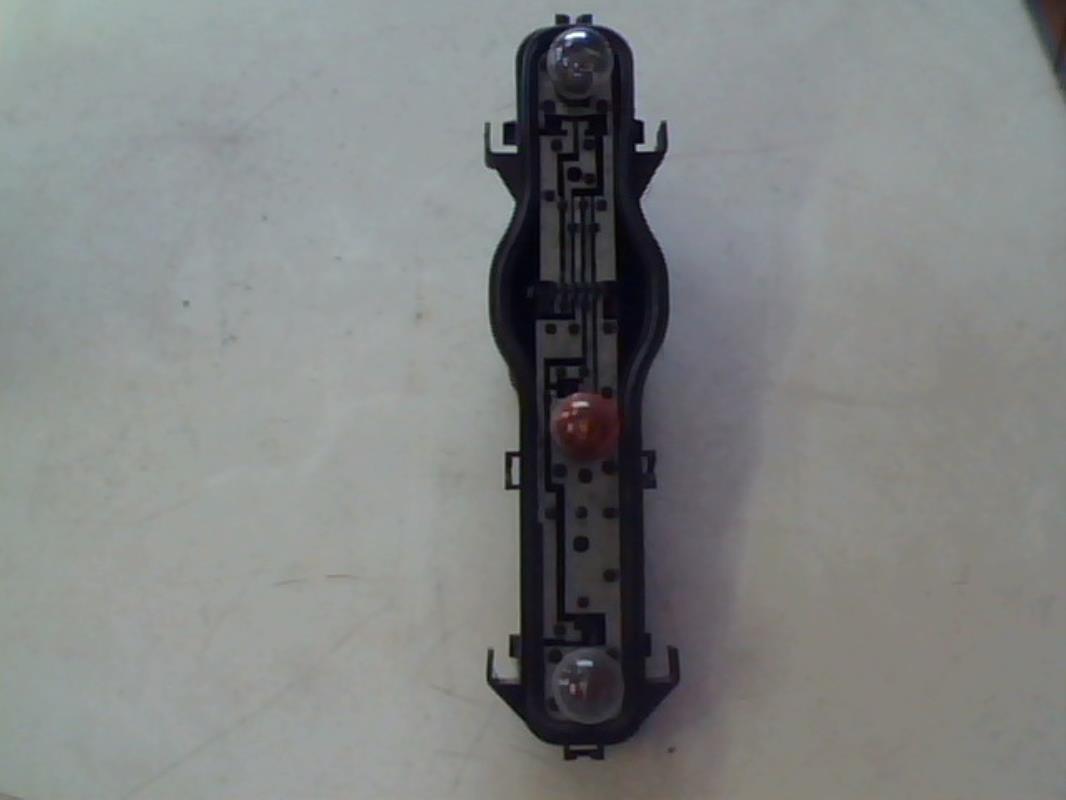Base portalampade fanale posteriore sinistro