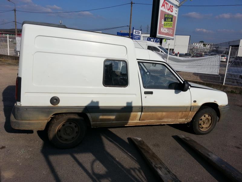 Retrovisor izquierdo