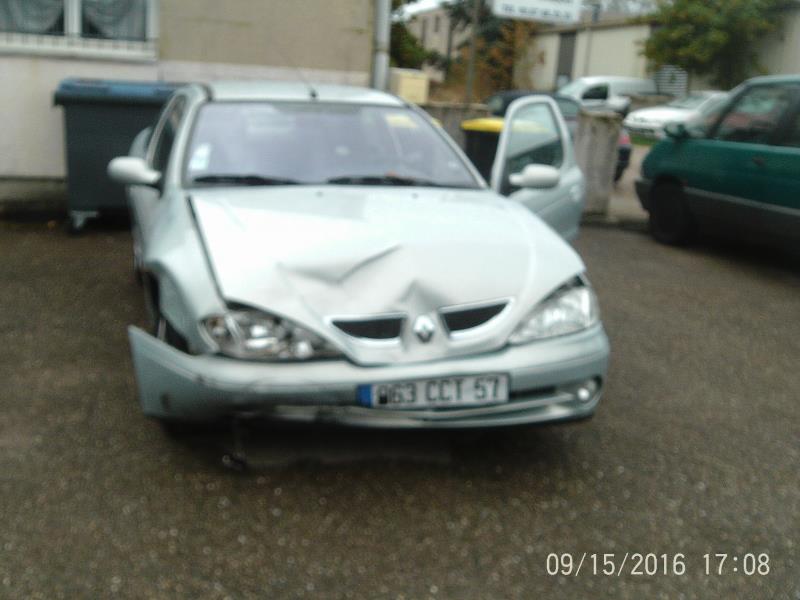 Porte avant gauche