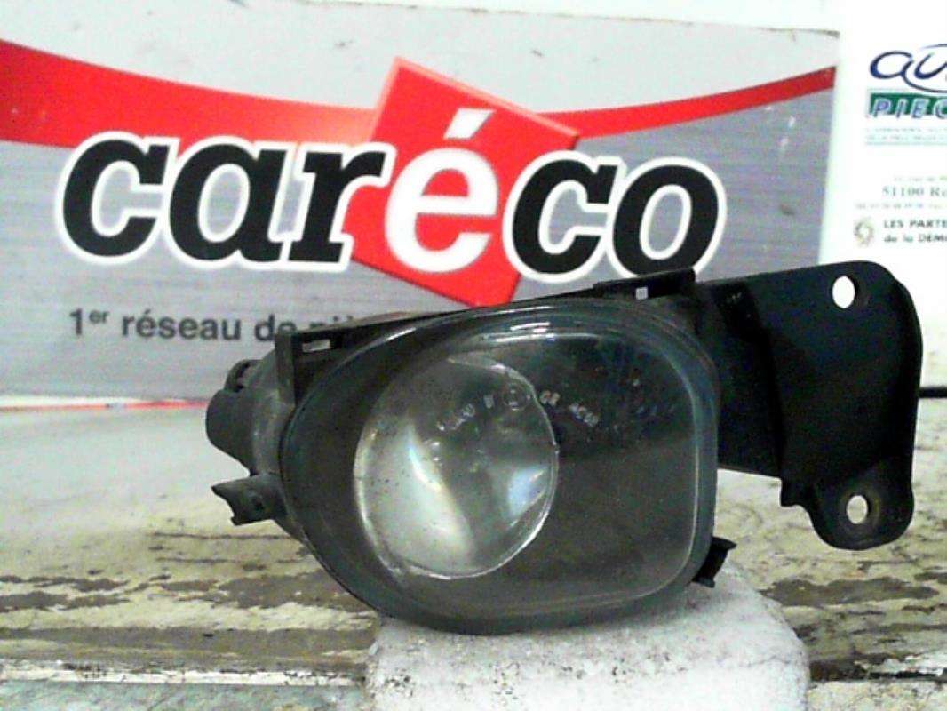 Anti brouillard droit (feux)
