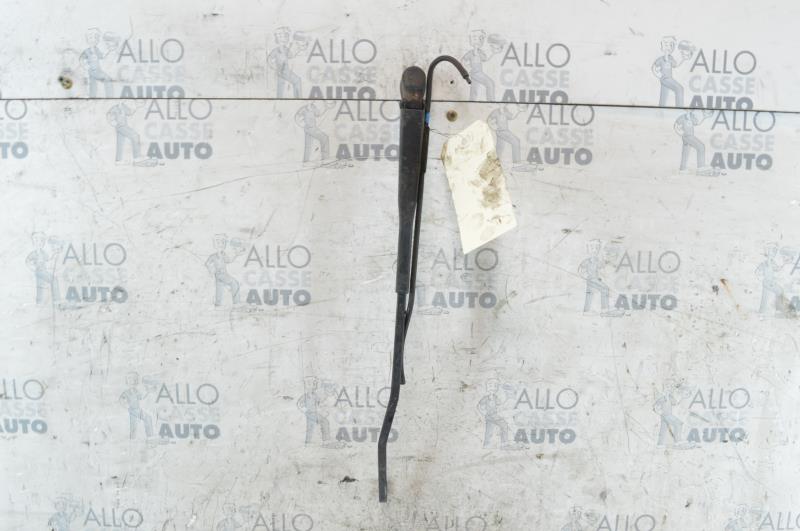 Braccio tergicristallo anteriore destro