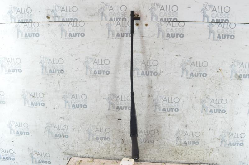 Braccio tergicristallo anteriore destro