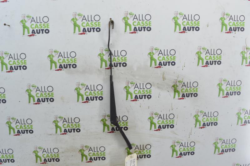 Braccio tergicristallo anteriore sinistro