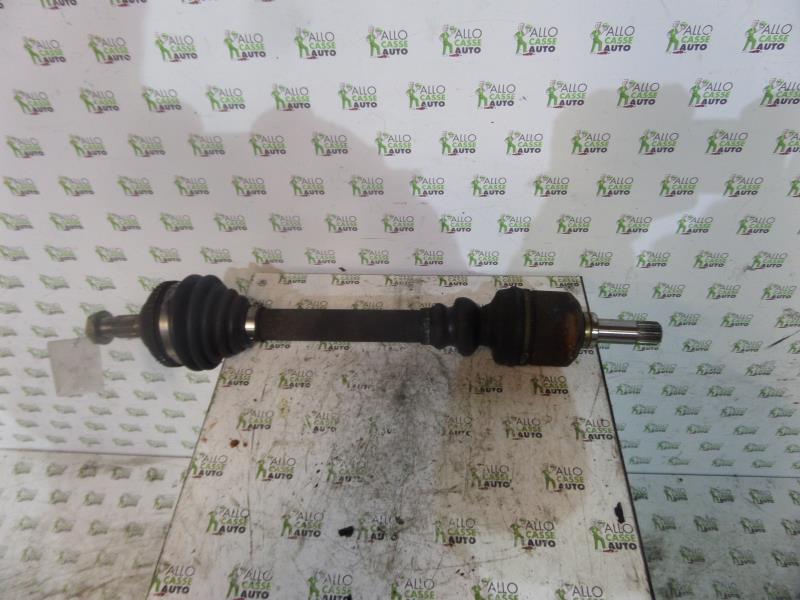 Cardan gauche (transmission)
