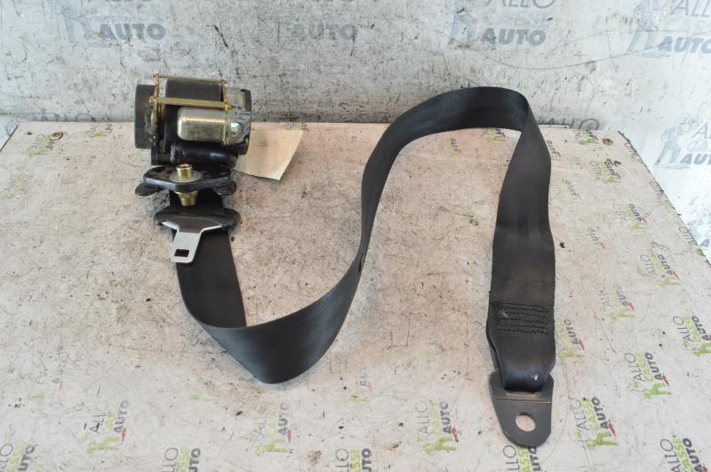 Ceinture avant gauche