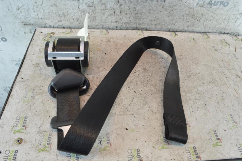 Ceinture avant gauche