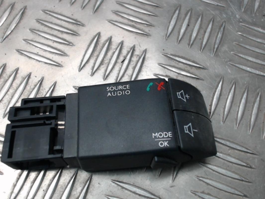 Commande autoradio