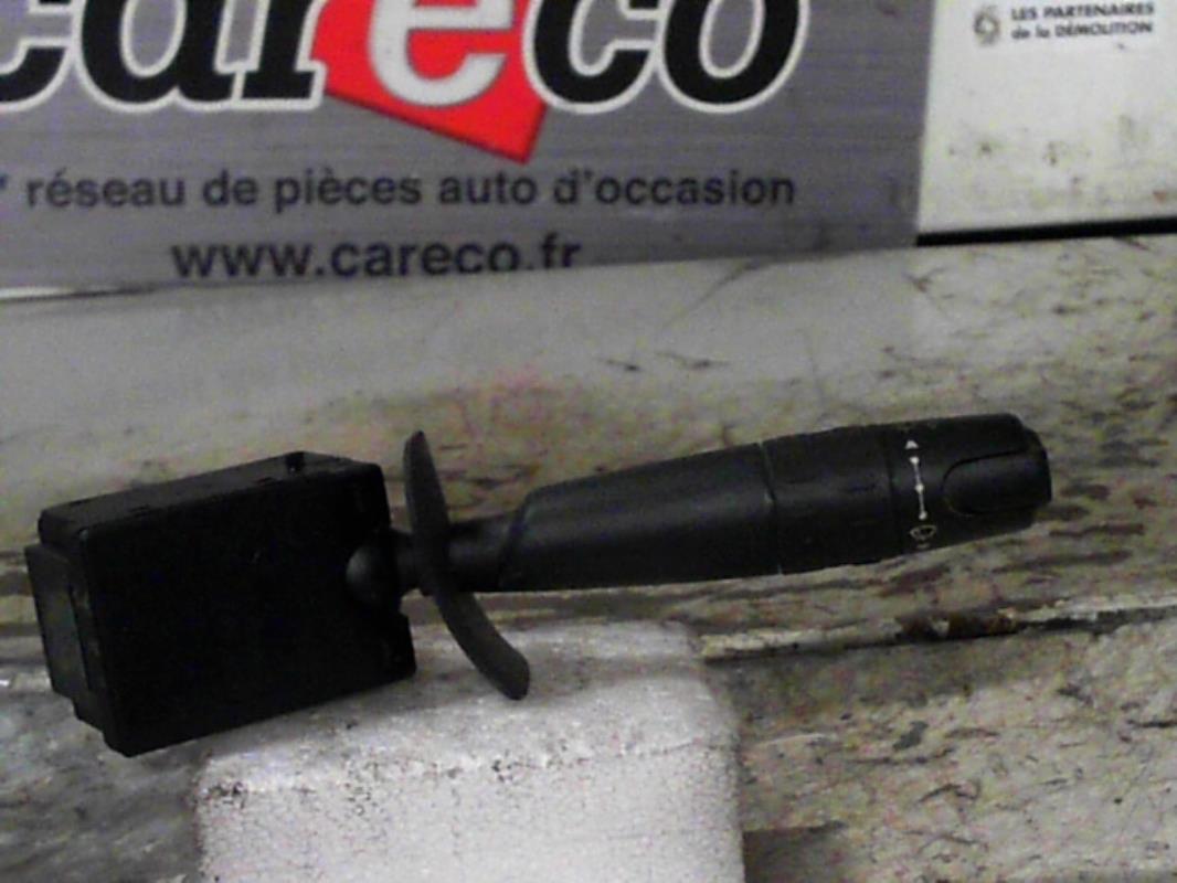 Commodo d'essuie glaces