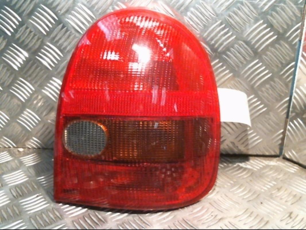 Fanale posteriore principale destro (luci)