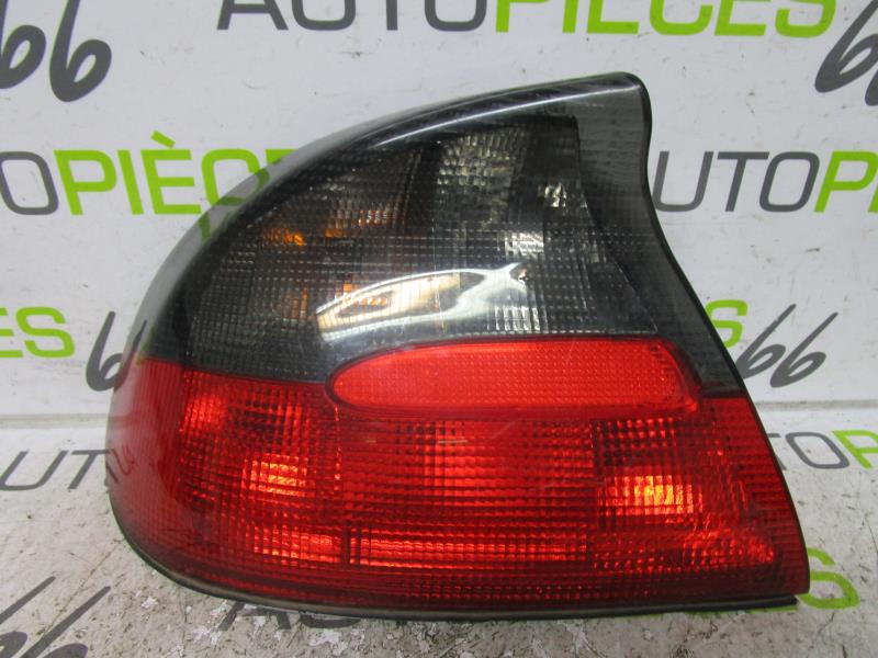 Fanale posteriore principale sinistro (luci)