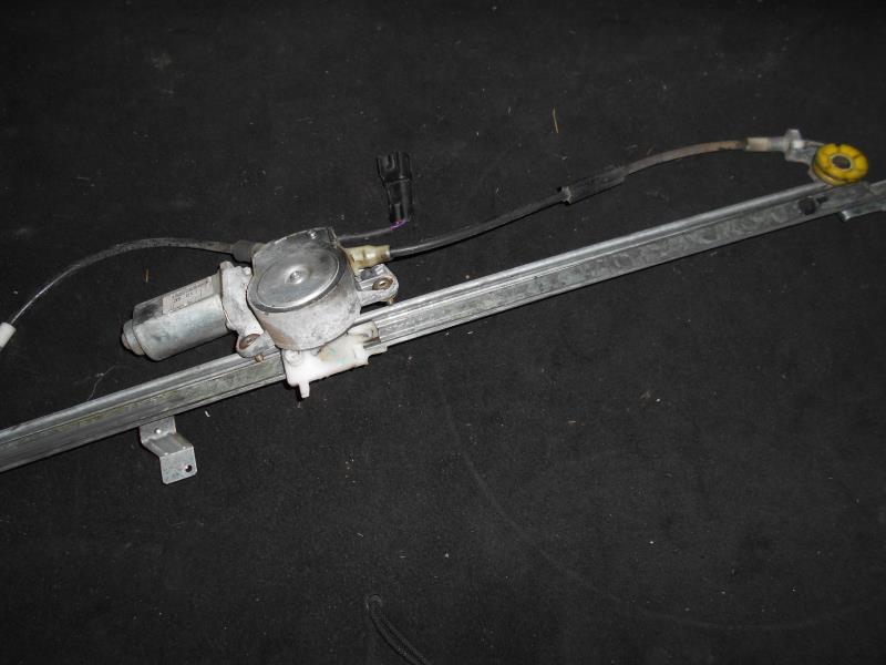 Leve vitre electrique avant droit