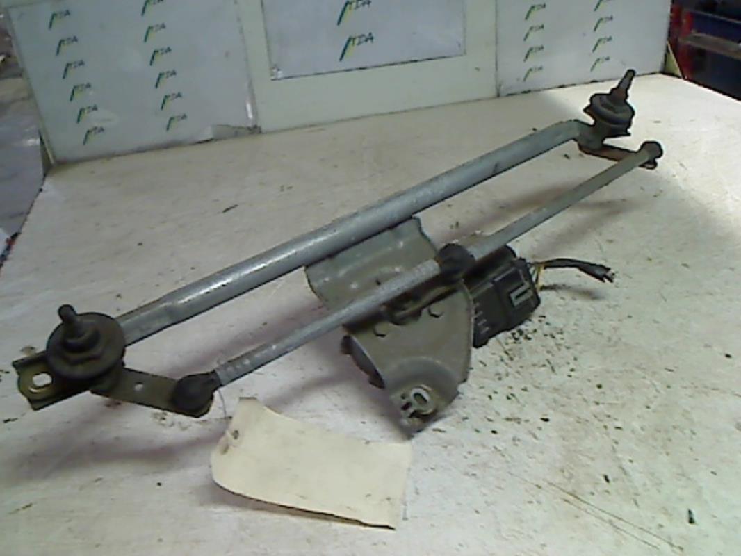 Motore tergicristallo anteriore