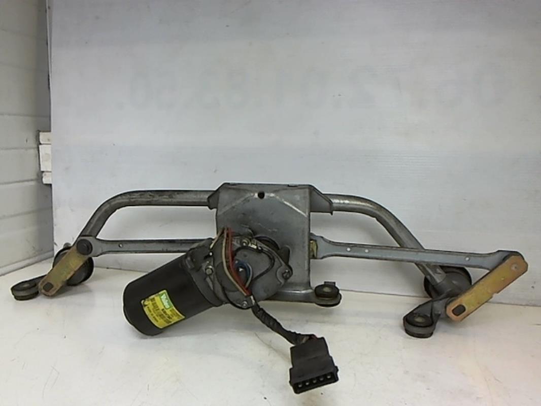 Moteur essuie glace avant