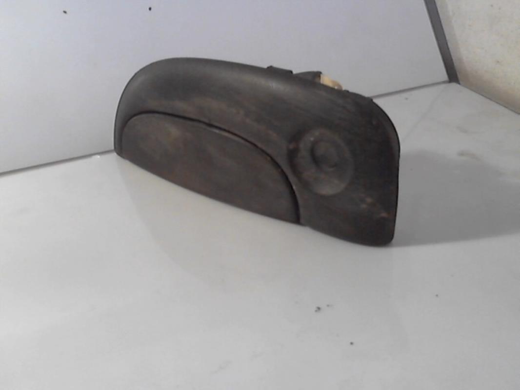 Poignee porte avant gauche