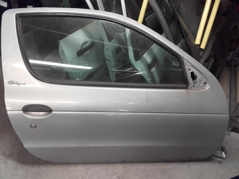 Porte avant droit