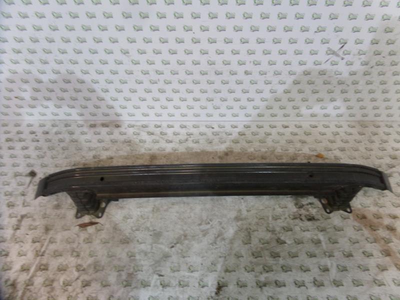 Renfort pare choc avant (traverse)