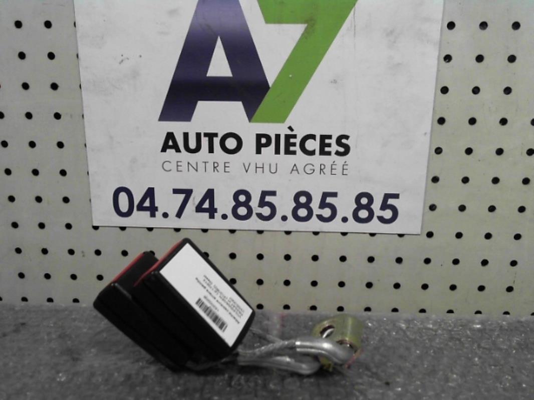 Attache ceinture arriere gauche