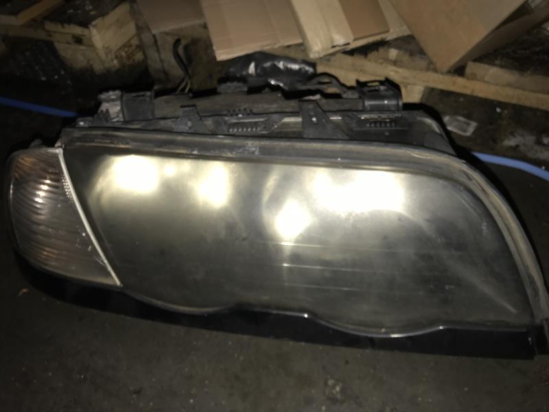 Cornice faro destro