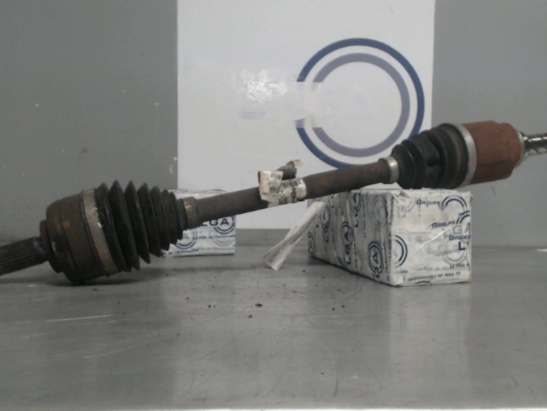 Cardan gauche (transmission)