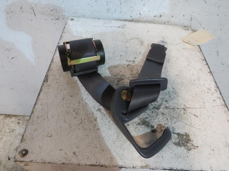 Ceinture arriere droit