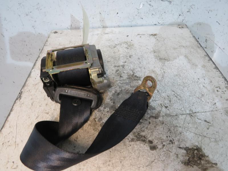 Ceinture arriere droit