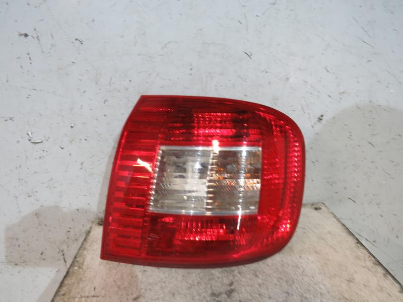 Fanale posteriore principale destro (luci)