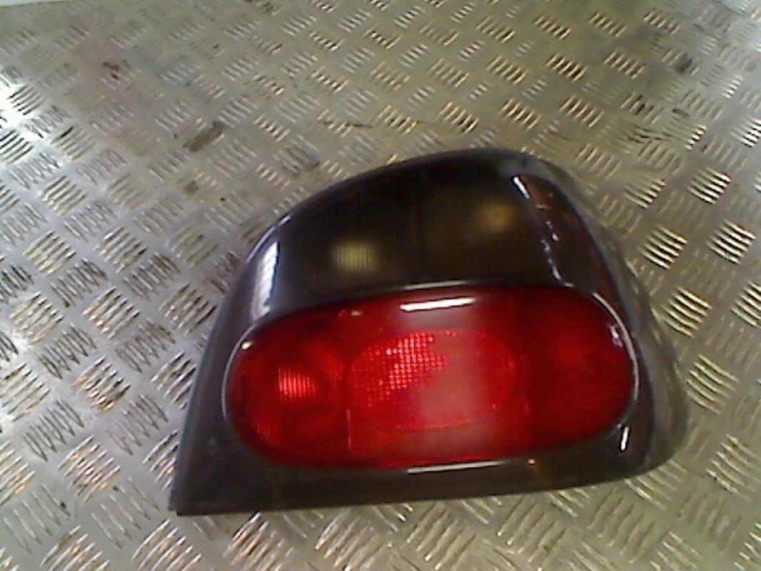Fanale posteriore principale destro (luci)