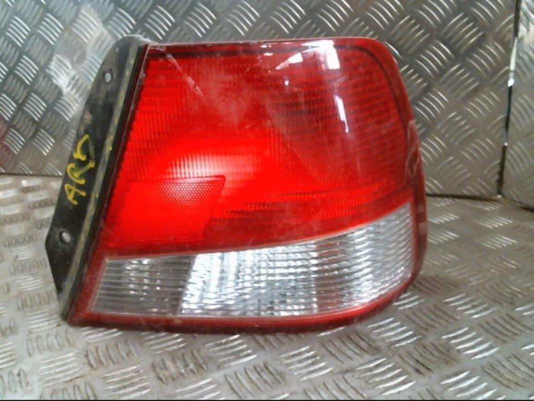 Fanale posteriore principale destro (luci)