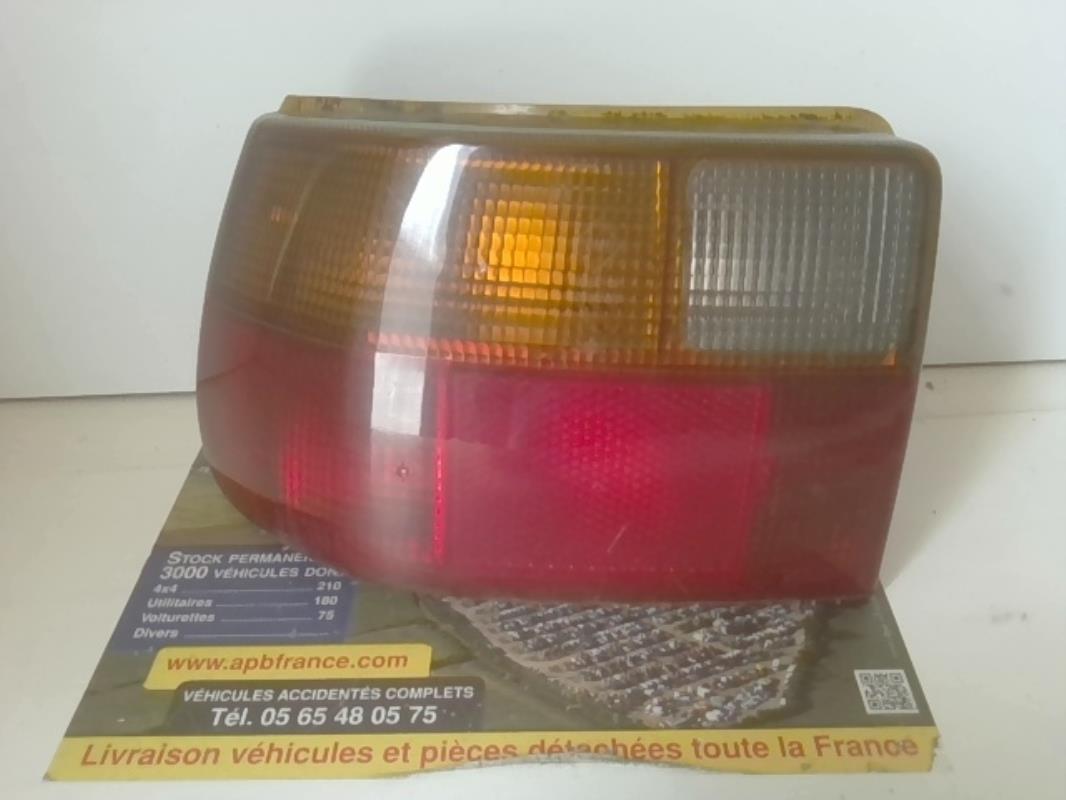Fanale posteriore principale sinistro (luci)