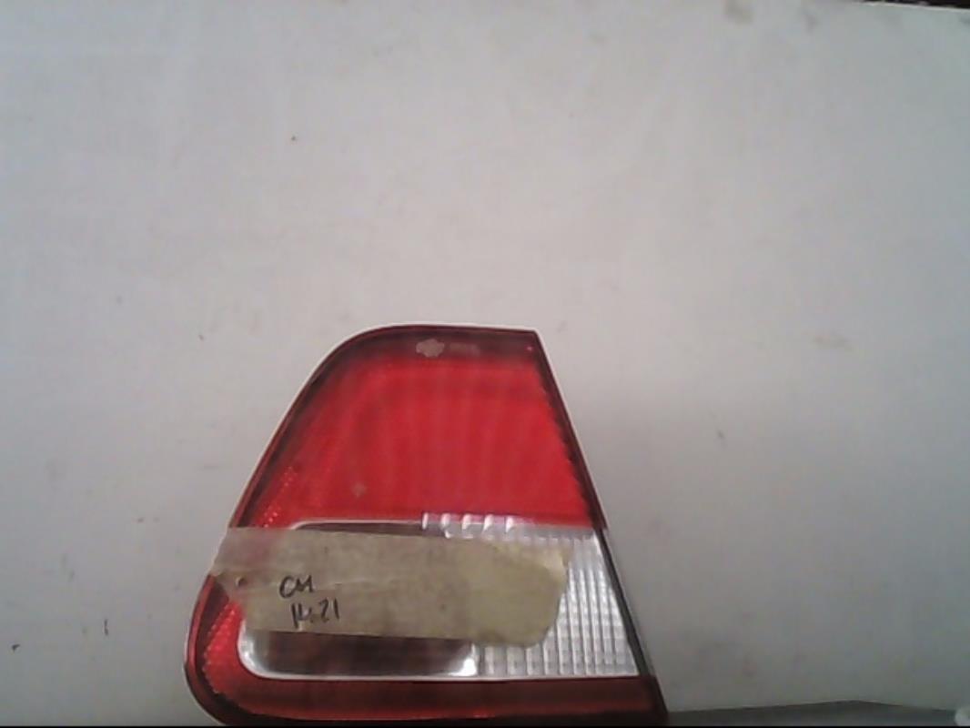 Fanale posteriore principale sinistro (luci)