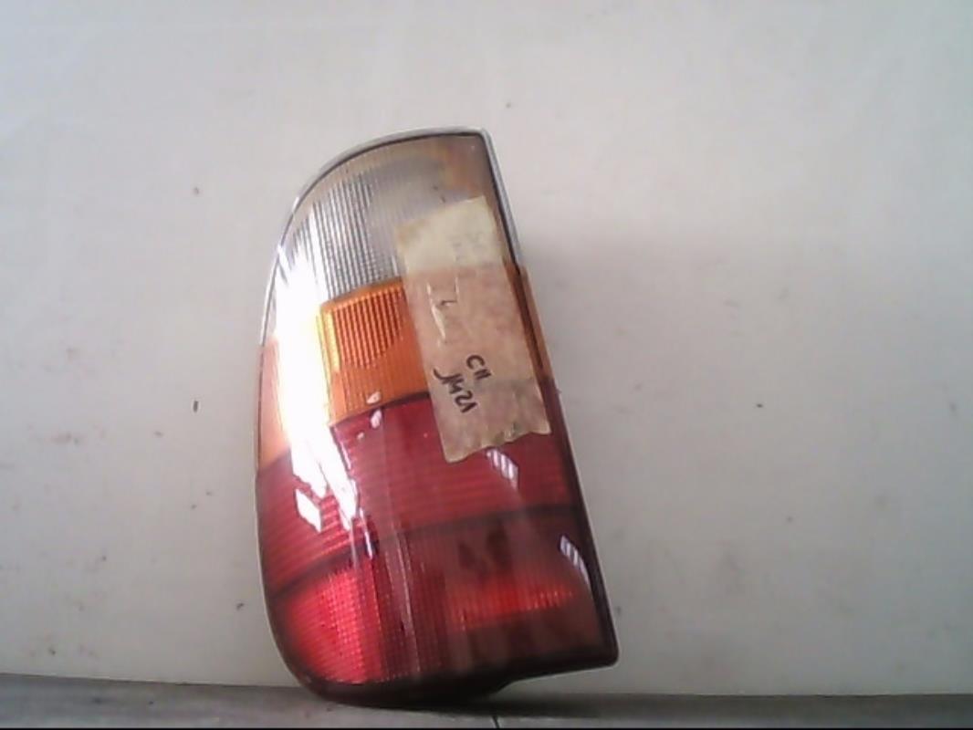 Fanale posteriore principale sinistro (luci)