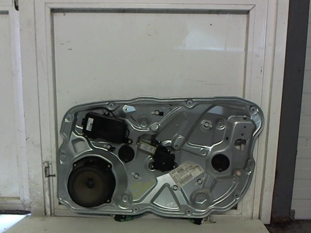 Leve vitre electrique avant droit
