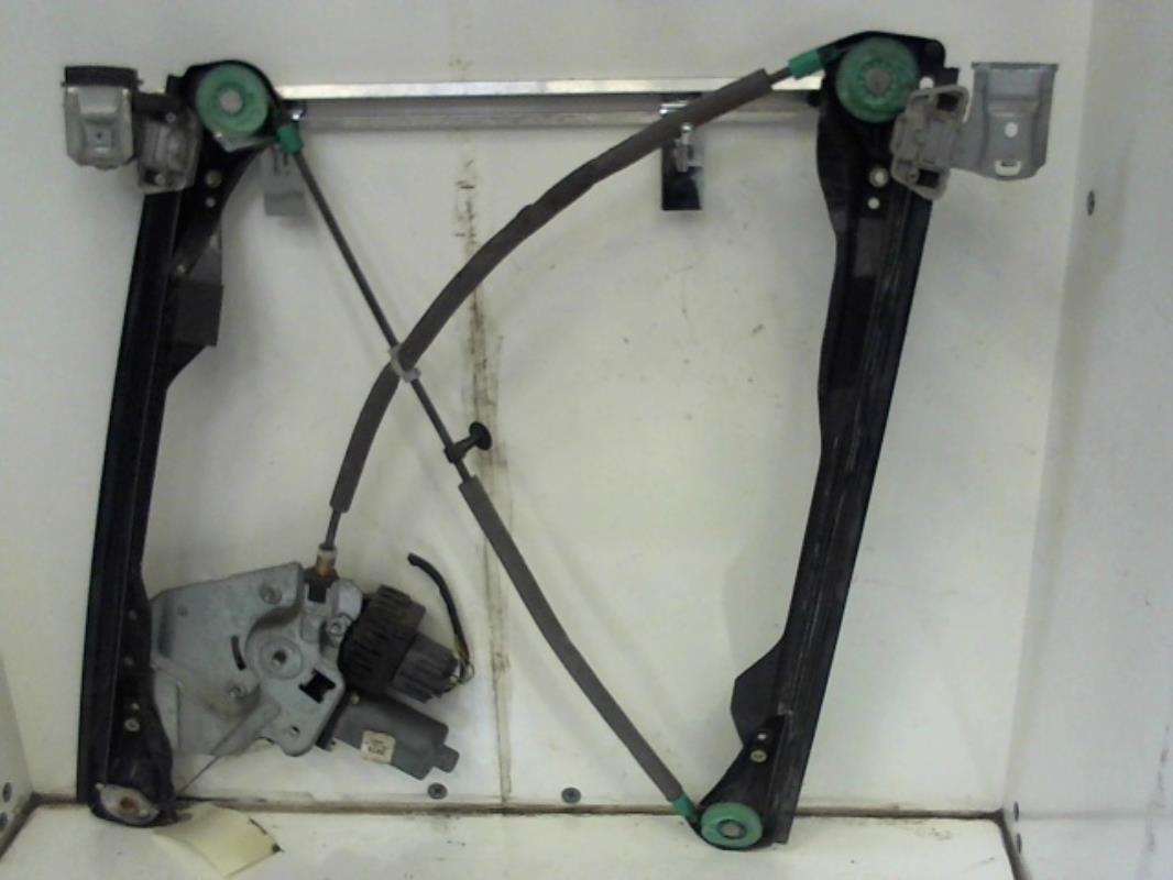 Leve vitre electrique avant gauche