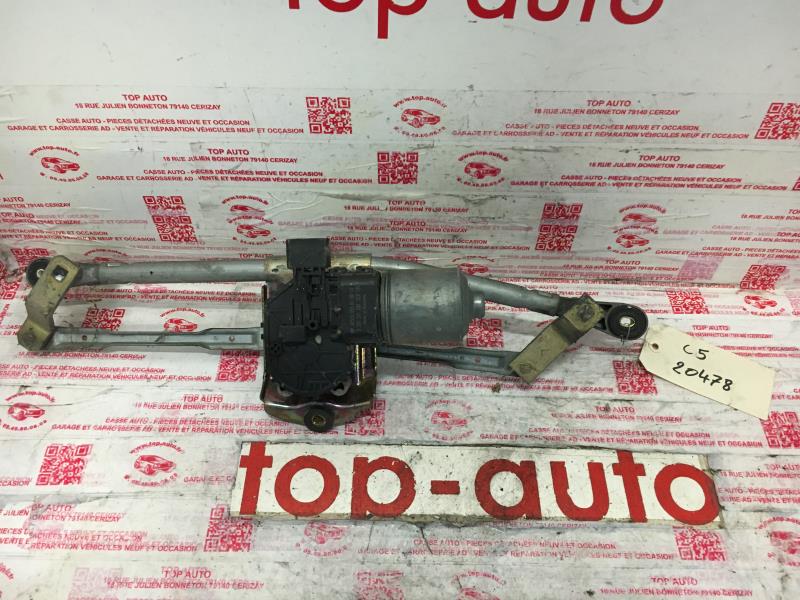 Moteur essuie glace avant