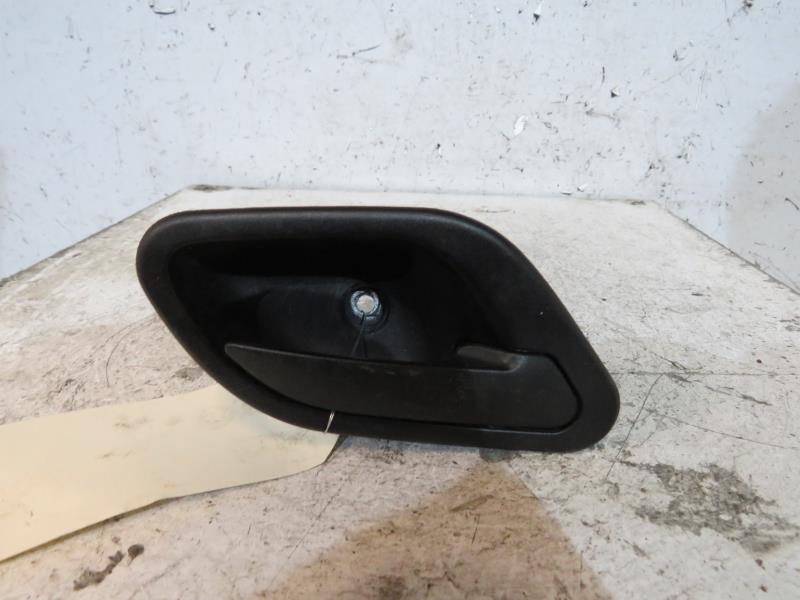 Poignee interieur avant droit